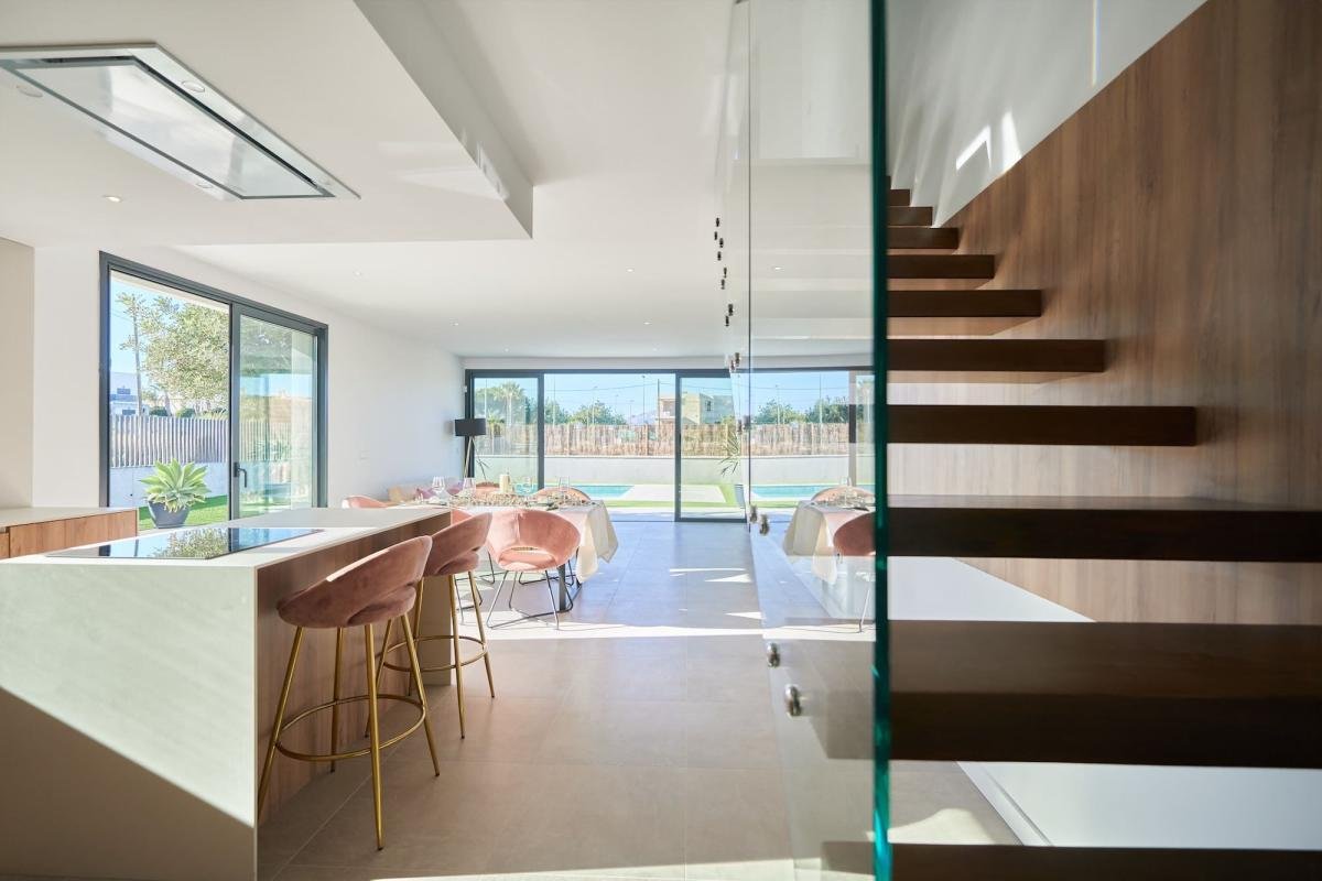 01K458VCSHMNZJEG4SXTY1YFEV-medium