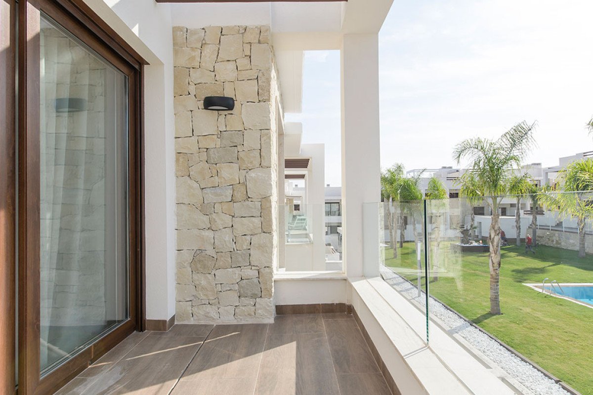 01HRYHRXC0PJHF3GB0EPRY6XQ9-medium