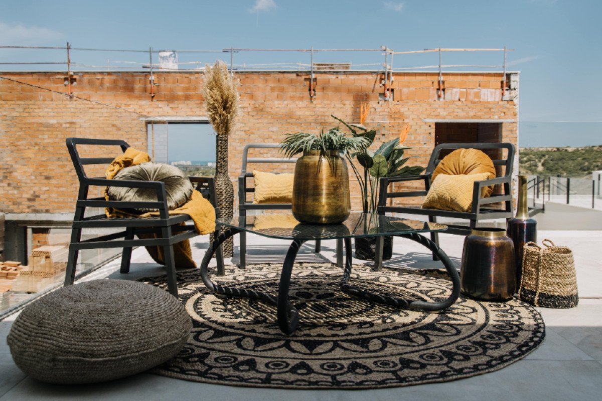 01J012K08V80G7XZ1N46YQ3F2C-medium