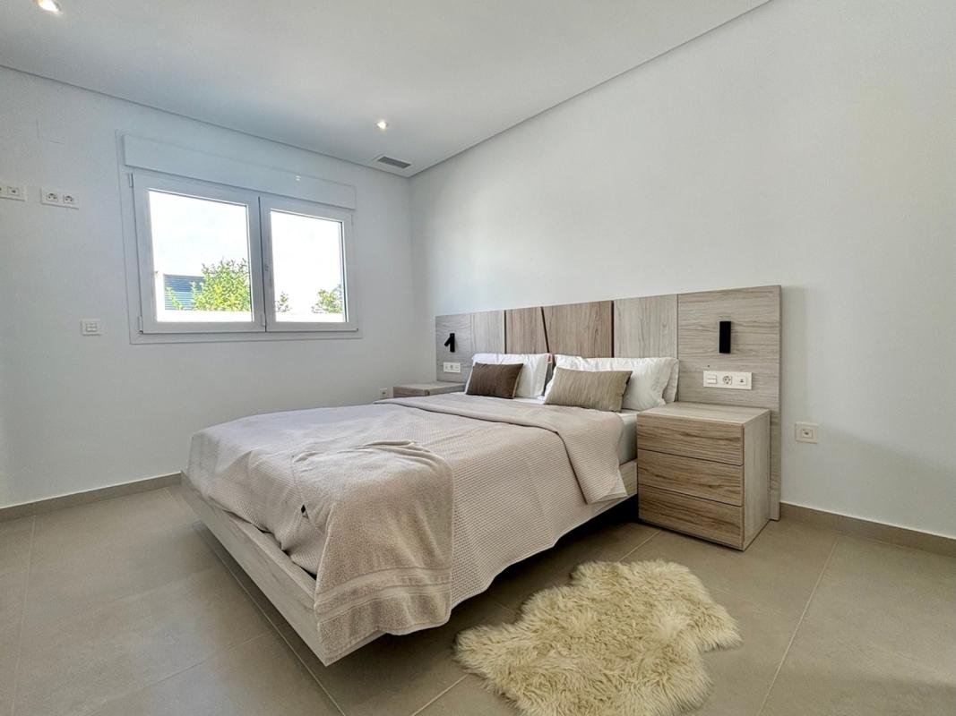 01KJSVVZ70139TTKBXDWAQS8XB-medium