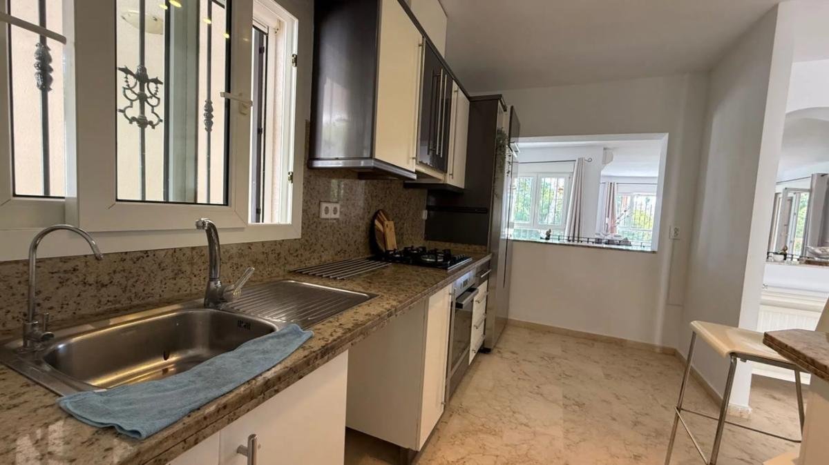 property-467683-3-medium