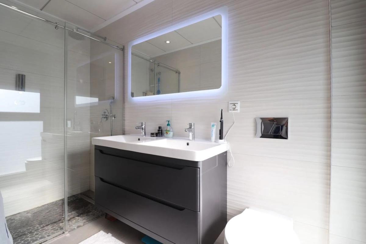 property-362869-3-medium