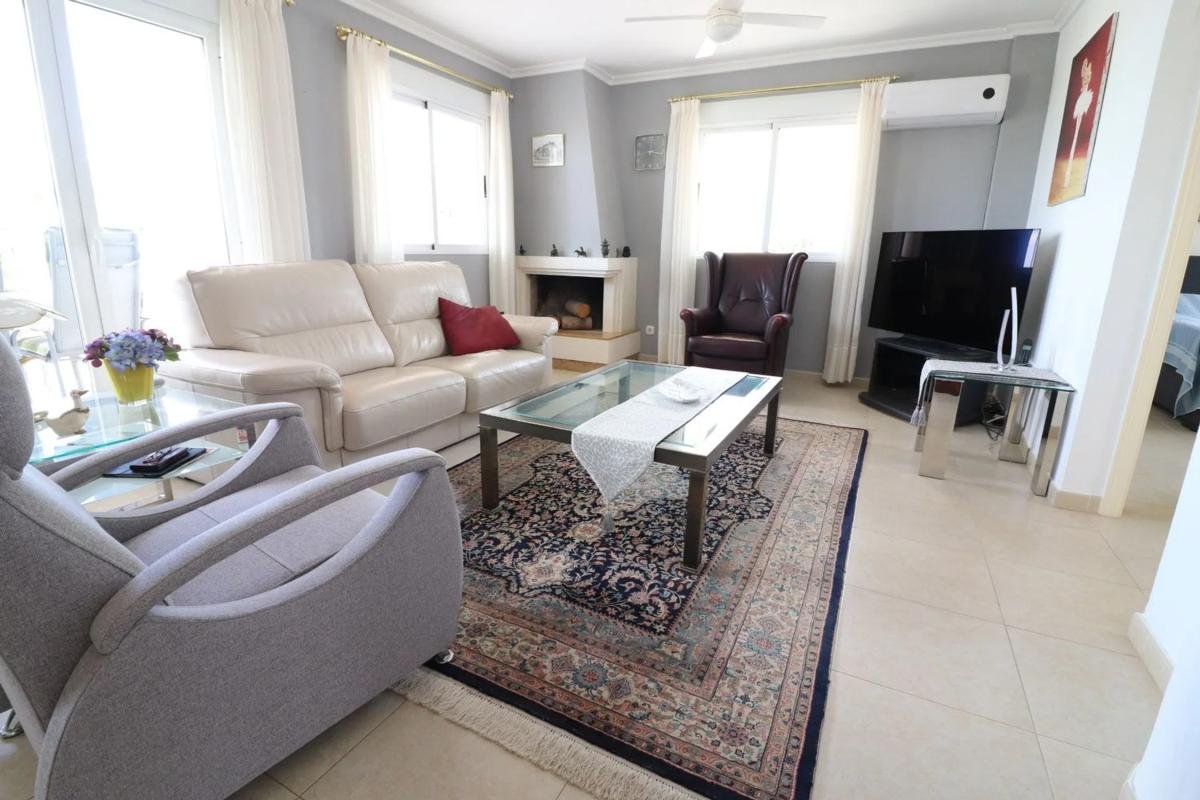 property-400880-1-medium