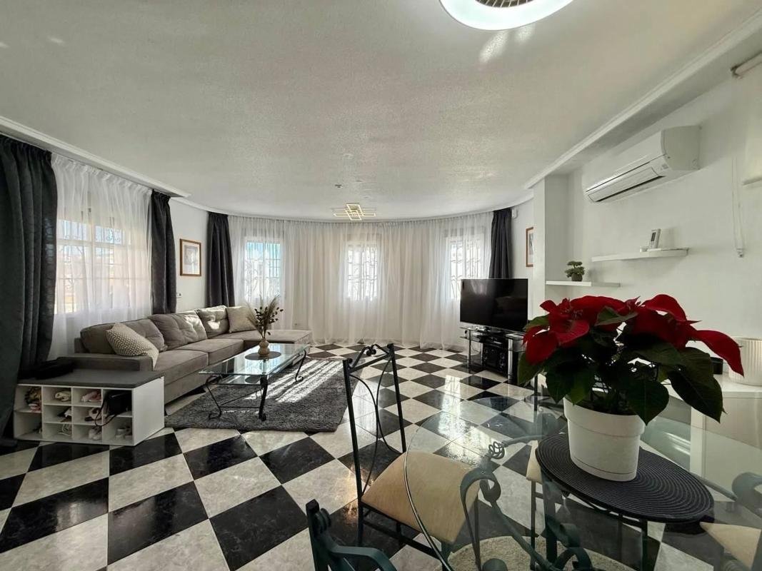 property-424866-3-medium