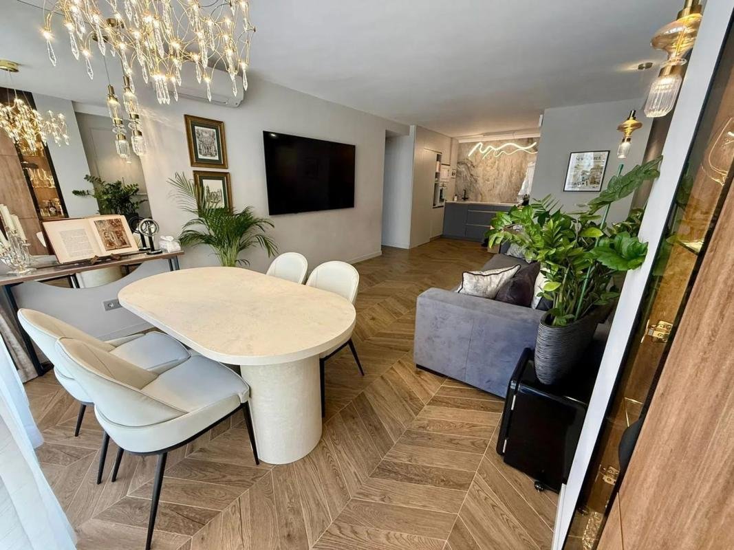 property-462053-1-medium