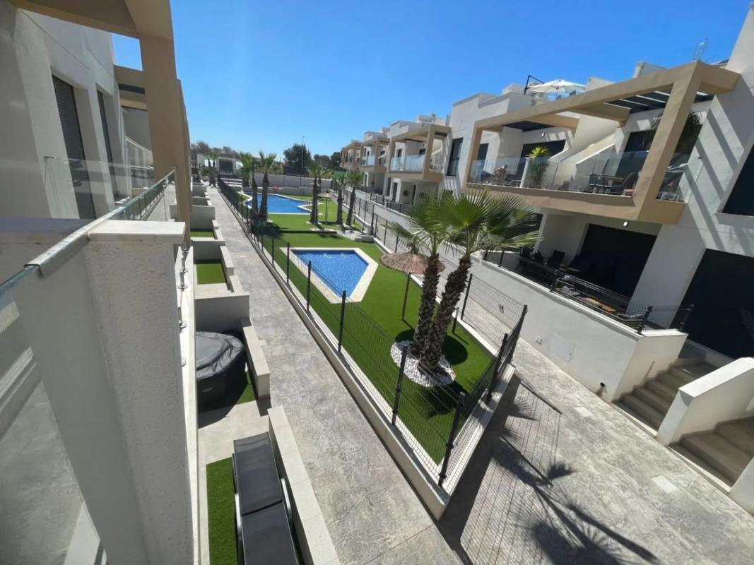 property-468043-2-medium