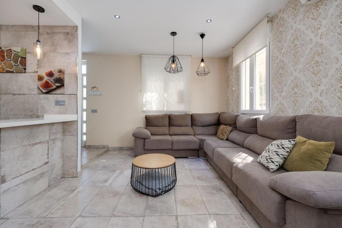 property-522070-3-medium