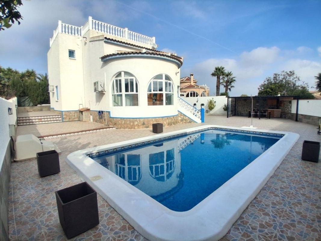 property-534067-1-medium