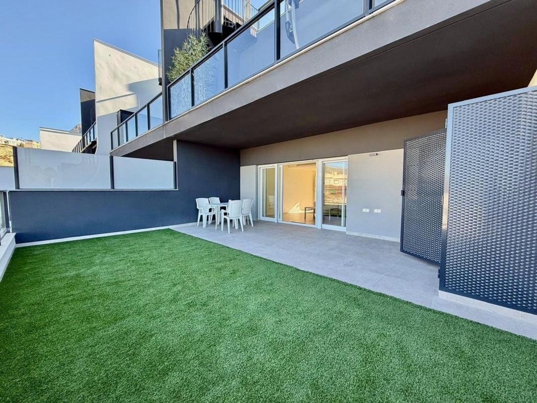 property-551842-1-medium
