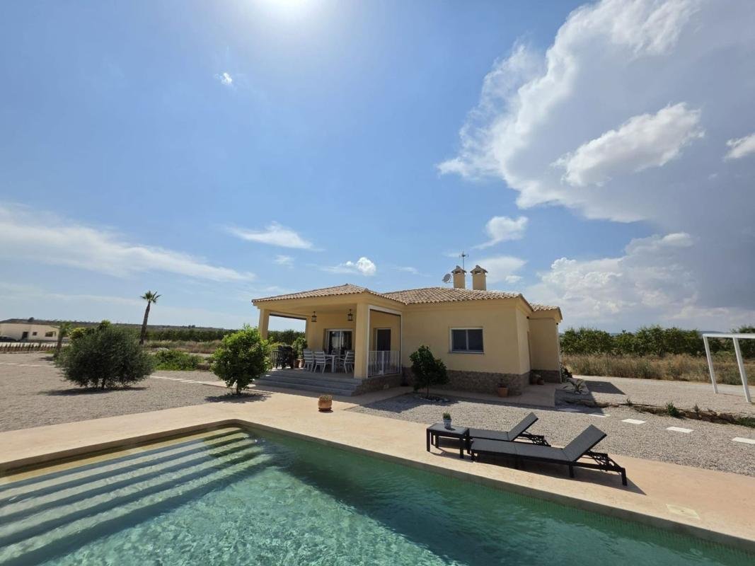 property-556797-3-medium