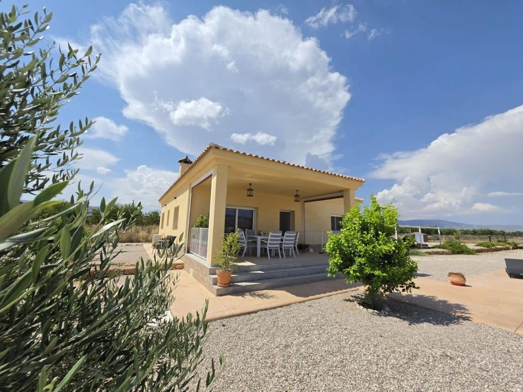 property-556797-4-medium