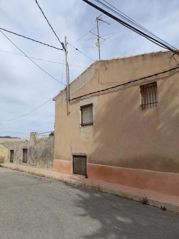property-565420-3-medium